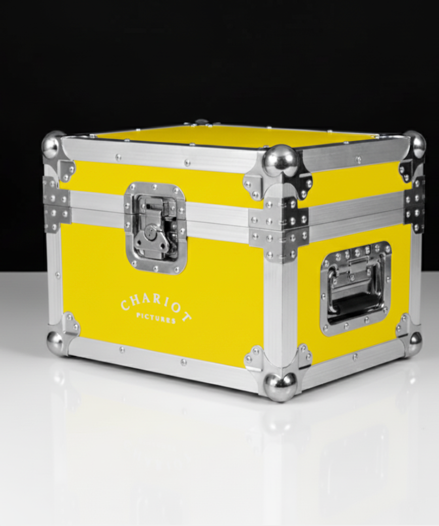 Studio Trunks (yellow)